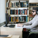 Tecnologia Assistiva: Transformando Vidas de Pessoas com Deficiência